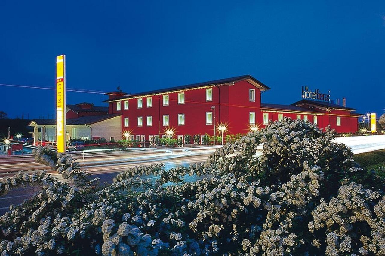Hotel Fiera Di Brescia Exteriér fotografie